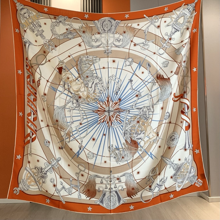 Luxury Bags In China - แบรนด์หรูผ้าพันคอผ้าคลุมไหล่ผ้าไหมขนาดใหญ่ Handrolled Bandanas กระเป๋าอุปกรณ์เสริมคอเข็มขัดผ้าพันคอผม Foulard Femme