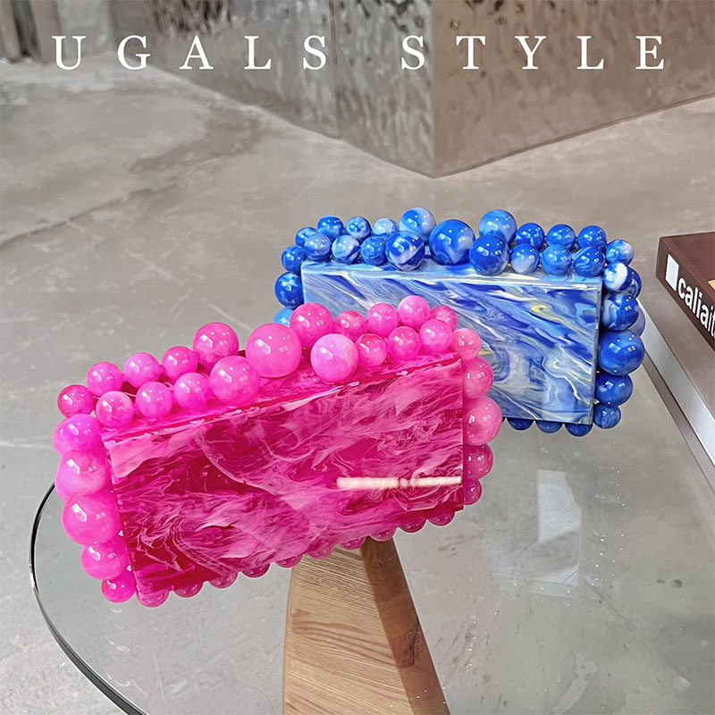 กระเป๋าคลัทช์ทรงสี่เหลี่ยมอะคร - Luxury Bags Made บทวิจารณ์และราคา