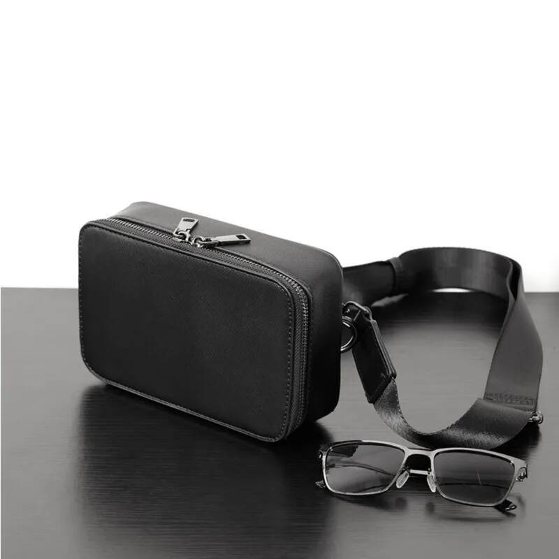 กระเป๋าโทรศัพท์อเนกประสงค์ OUI - Luxury Bags For You บทวิจารณ์และราคา