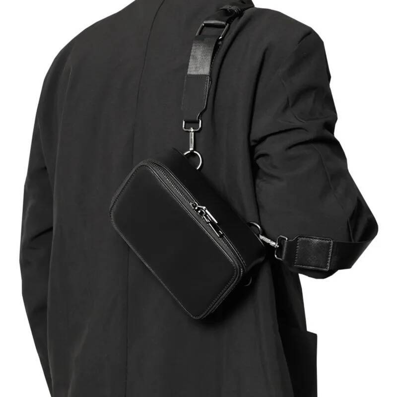 กระเป๋าโทรศัพท์อเนกประสงค์ OUI - Luxury Bags For You บทวิจารณ์และราคา