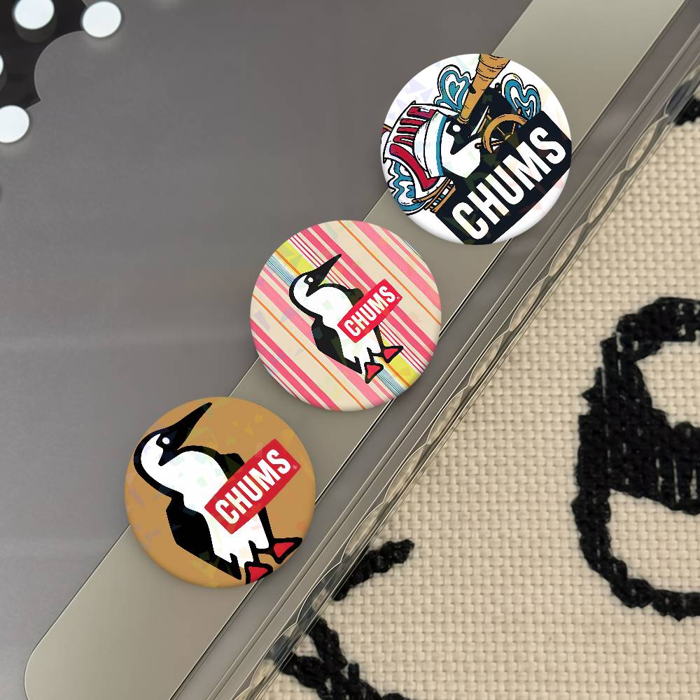 เข็มกลัดแฟชั่นคลาสสิก C-Chums  - Luxury Bags Japan บทวิจารณ์และราคา