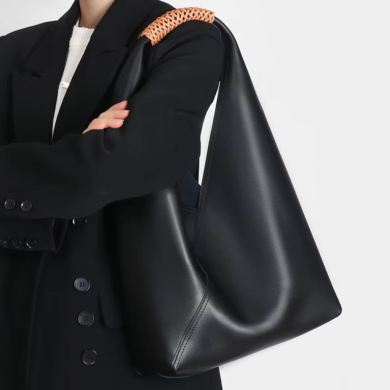 กระเป๋าหนังแท้ กระเป๋าถือความจ - Luxury Bags Shopping บทวิจารณ์และราคา