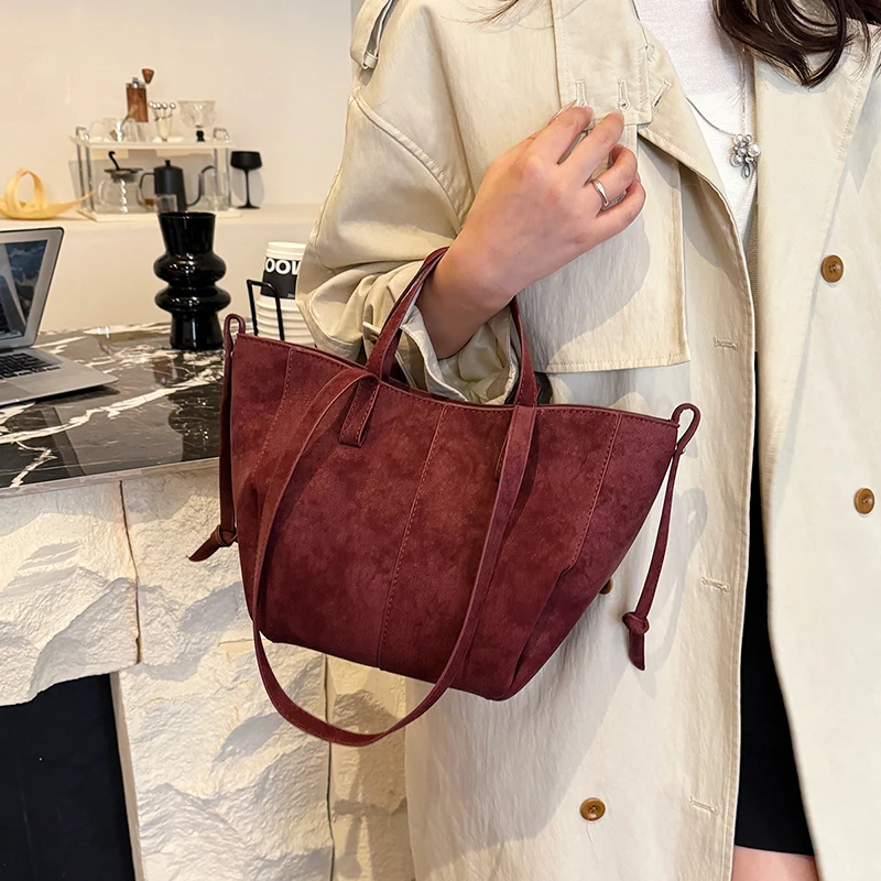กระเป๋าถือสะพายไหล่แบบมีหูเกี่ - Luxury Bags Sale บทวิจารณ์และราคา