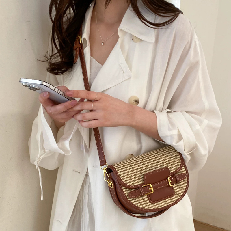 กระเป๋าสะพายทรงอังกฤษขนาดเล็กส - Luxury Bags Designer บทวิจารณ์และราคา